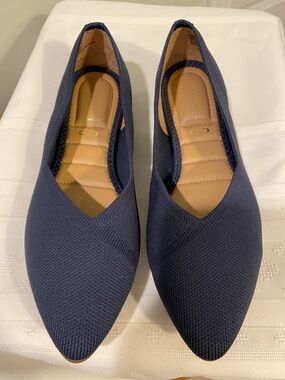 Kelly & Katie Pointed Knit Ballet Flats - Navy
